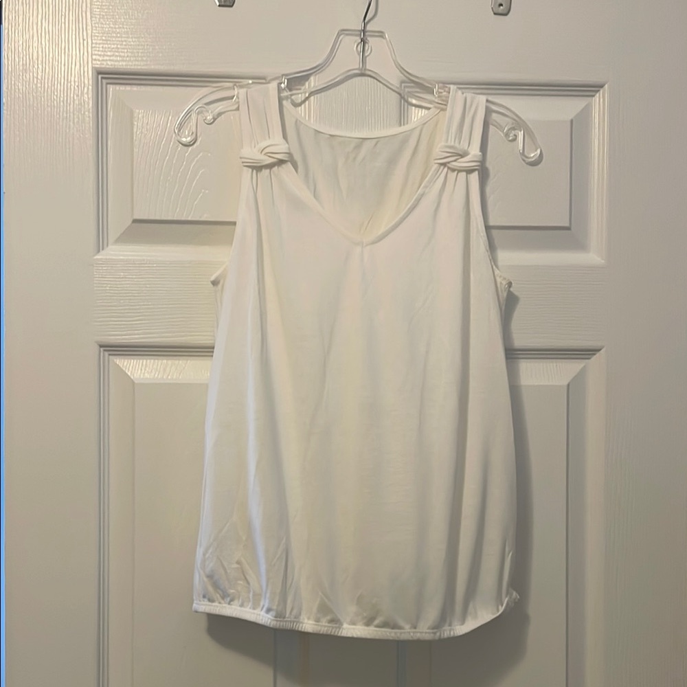 Elegant White Sleeveless Top